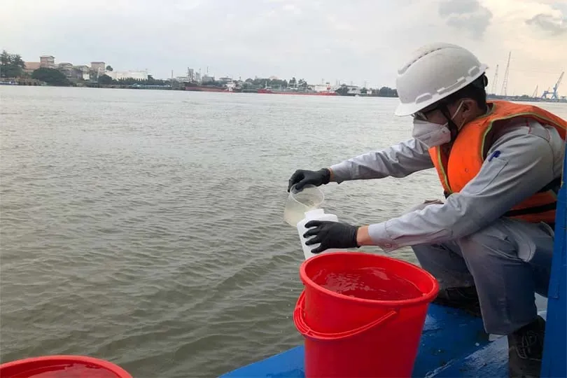 Quan trắc nước thải
